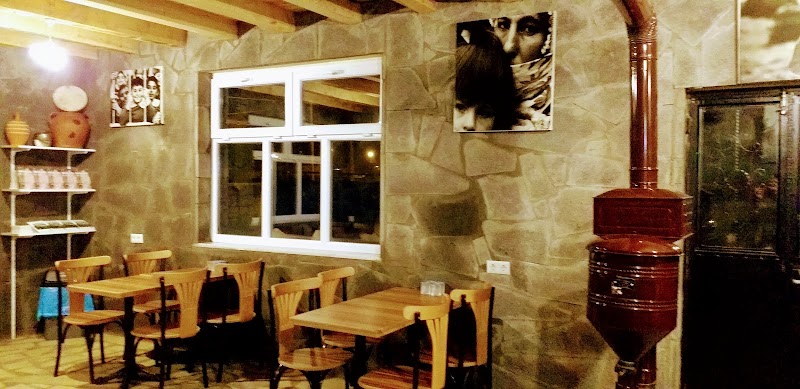 ARK Hostel & ZafO Camping Caravaning - ARK Hostel & ZafO Camping Caravaning Sarıgül Mahallesi Ş.J.UZ.ÇVŞ. Göksel Koç Caddesi No: 18, Sarıgül, 04400 Doğubayazıt/Ağrı, Türkiye