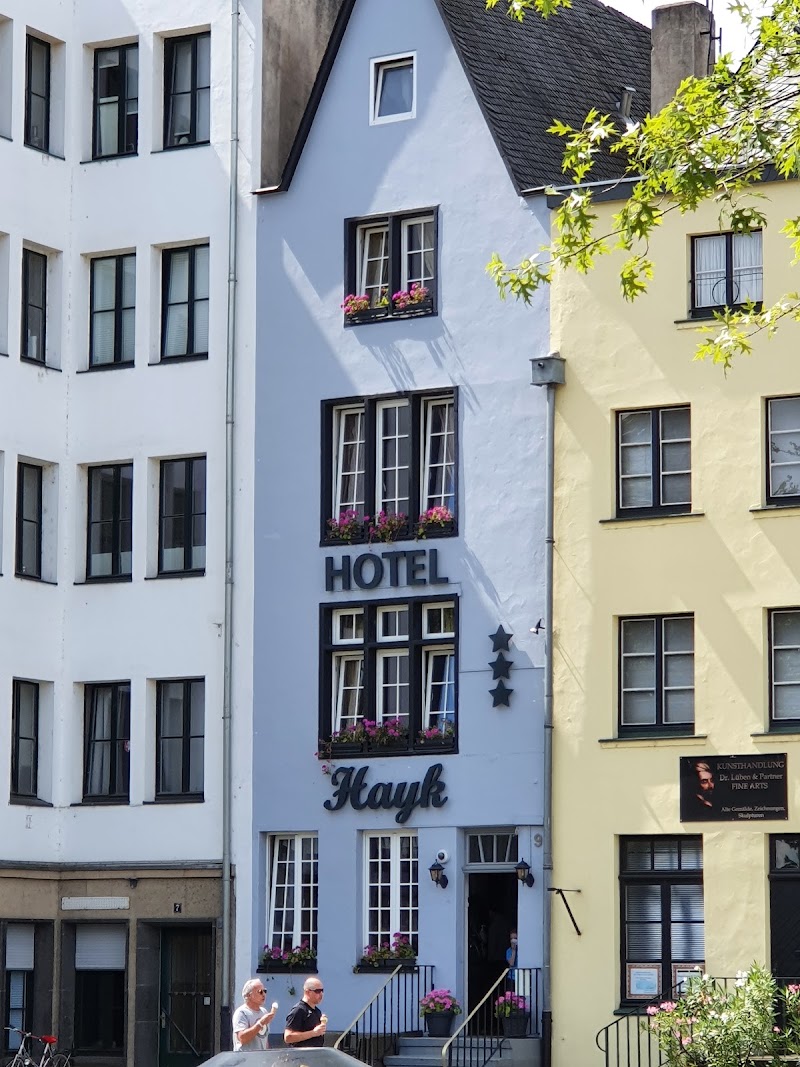 Rheinpromenade Köln-Deutz - Rheinpromenade Köln-Deutz, Hermann-Pünder-Straße 1A, 50679 Köln, Germany