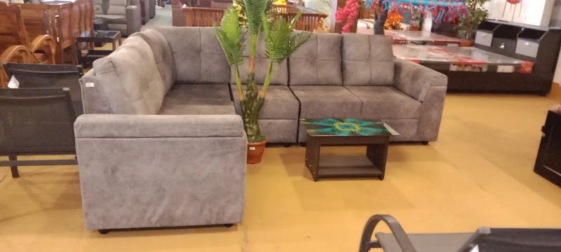 Travancore Builders Pvt. Ltd. - Travancore Builders Pvt. Ltd. Travancore House, NH By Pass, Chakkaraparambu, Vennala, Kochi, Ernakulam, Kerala 682032, India