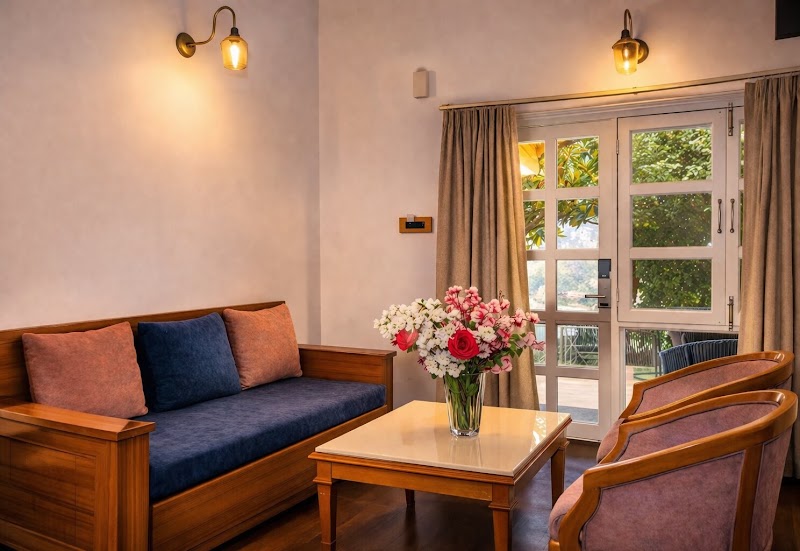 Hotel Neelesh Inn - A Luxury Lake View Hotel (20 kms from Nainital) - Hotel Neelesh Inn - A Luxury Lake View Hotel (20 kms from Nainital), Nainital near bhimtal lake, Bhimtal, Uttarakhand 263136, India