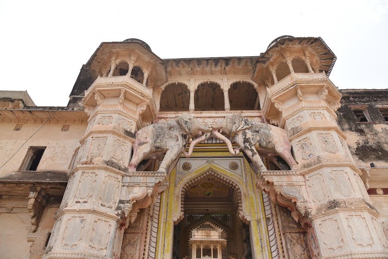 Hathipole City Gate Udaipur - Hathipole City Gate Udaipur, 5/24, near Clock Tower Road, Old City, chauraha, Chamanpura, Udaipur, Rajasthan 313004, India