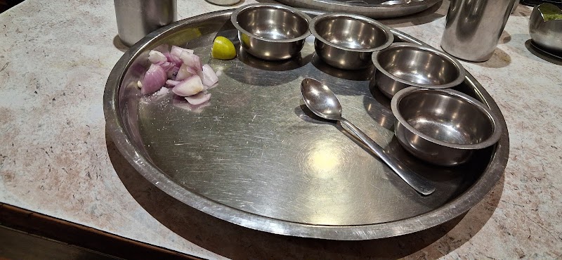 Kanak Dinning Hall - Kanak Dinning Hall first Floor, 13, Chohtta Chetak Rd, Hathipole, Loha Bazar, Chamanpura, Udaipur, Rajasthan 313004, India