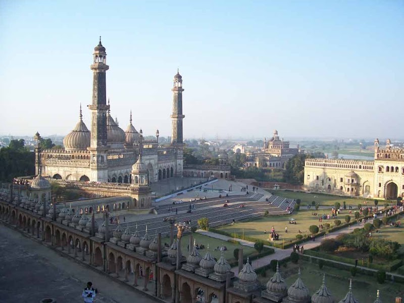 Lucknow - Lucknow, Kanpur - Lucknow Rd, Preeti Nagar, Mawaiyya, Charbagh, Lucknow, Uttar Pradesh 226004, India