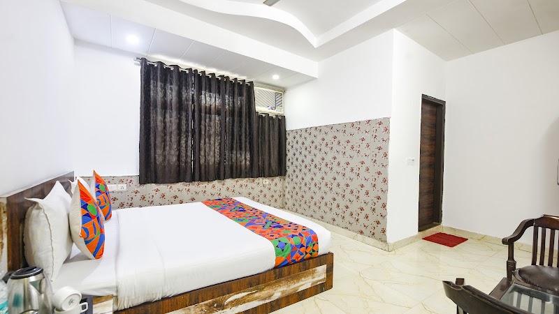 Hotel Clayton - Hotel Clayton A 51, Rd Number 5, Airport, Block B, Mahipalpur Village, Mahipalpur, New Delhi, Delhi 110037, India