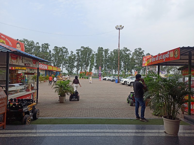 Shiva Tourist Dhaba Avneesh Sharma- Garhmukhteswar - Shiva Tourist Dhaba Avneesh Sharma- Garhmukhteswar NH-09, Brijghat, GarhMukteshwar, Uttar Pradesh 245205, India