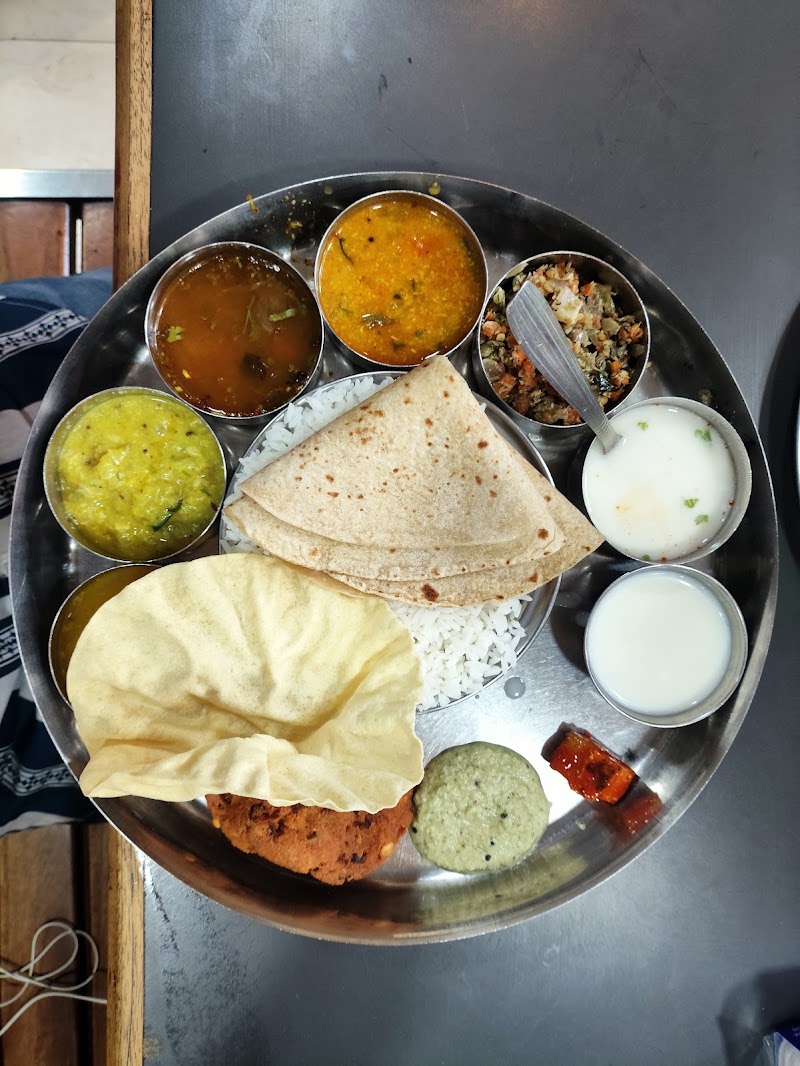 Ayyappan pure veg Ghatkopar - Ayyappan pure veg Ghatkopar Damji sadan, Patel Chowk, bldg, Jethabhai Ln, Shival Nagar, Saibaba Nagar, Pant Nagar, Ghatkopar East, Mumbai, Maharashtra 400077, India