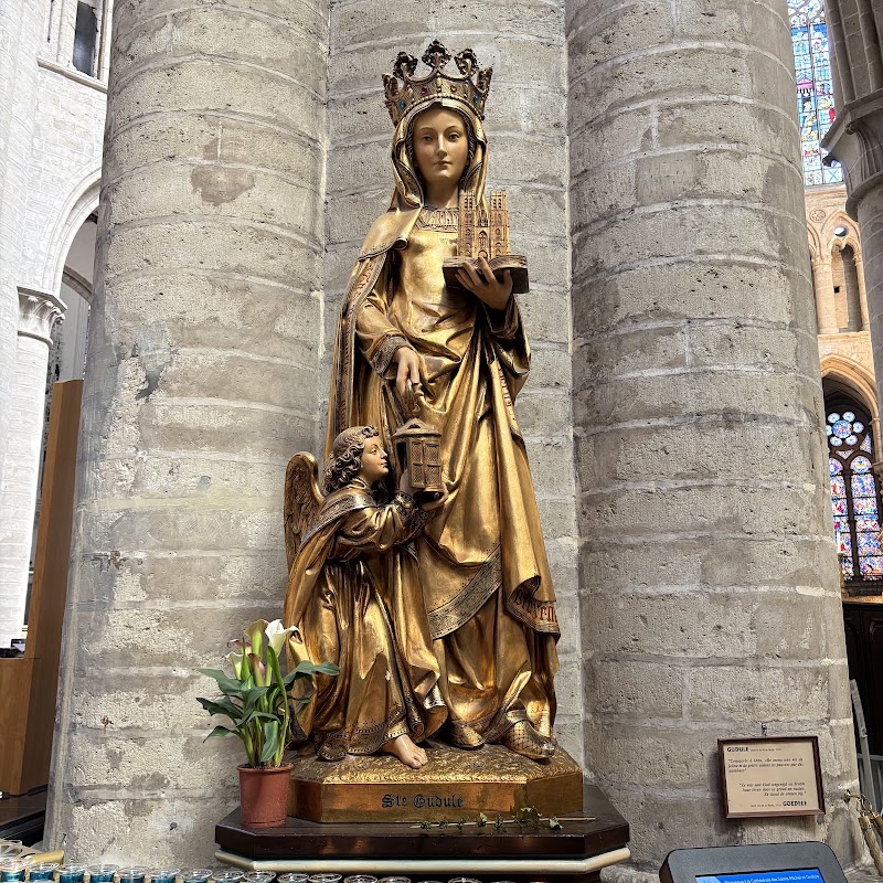 St Michael & St Gudula Cathedral - St Michael & St Gudula Cathedral Esp. de la Sainte-Gudule, 1000 Bruxelles, Belgium