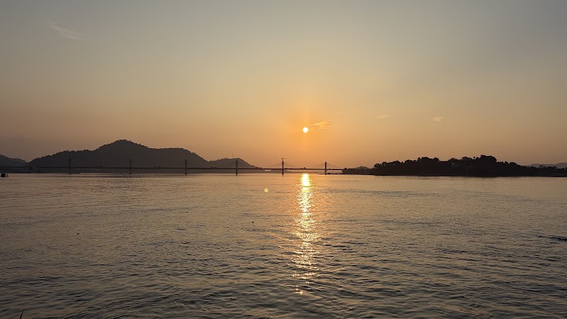 MV KOHUWA BON-Cruise/Sunset/Luxury/Picnic/River Cruise in Guwahati - MV KOHUWA BON-Cruise/Sunset/Luxury/Picnic/River Cruise in Guwahati Brahmaputra Ghat, near Sukreswar Mandir, Pan Bazaar, Guwahati, Assam 781001, India