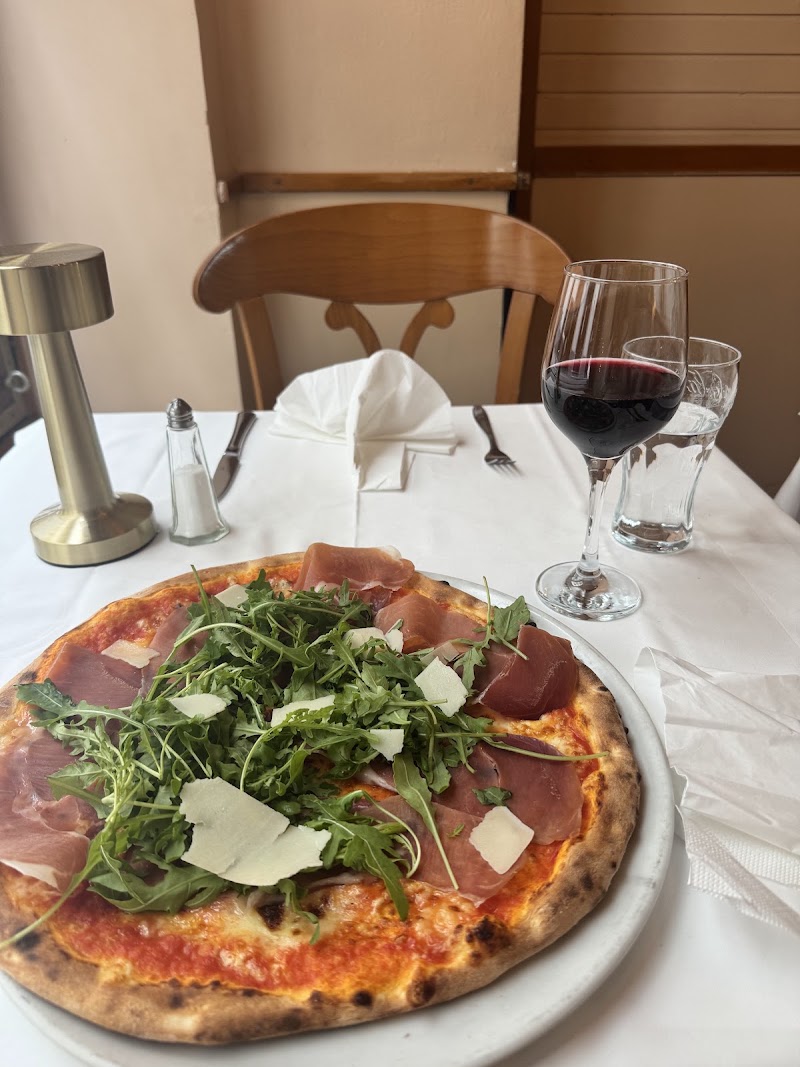 Cavaliere Pizzeria Ristorante - Cavaliere Pizzeria Ristorante Köllnerhofgasse 4, 1010 Wien, Austria