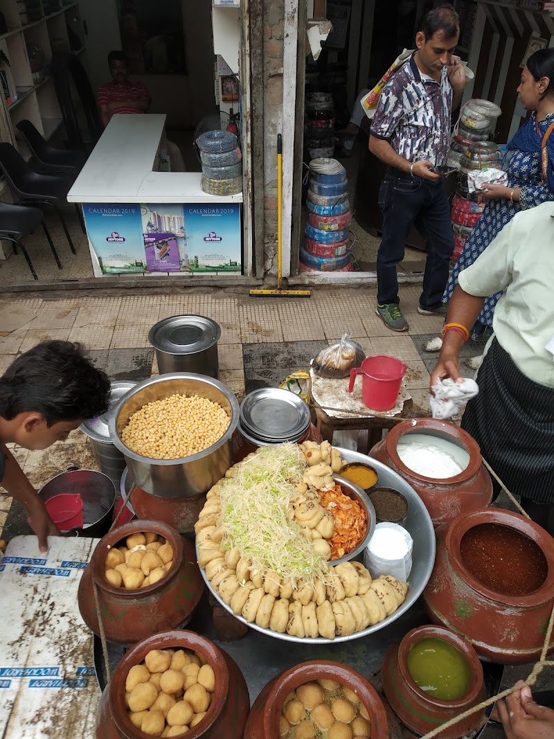 Gupta Ki 7 Matke Wali Chaat - Gupta Ki 7 Matke Wali Chaat 1871-1885, Old Delhi, Bhagirath Palace, Chhippy Wada, Chandni Chowk, New Delhi, Delhi, 110006, India