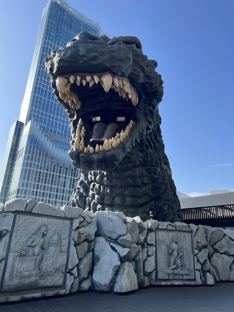 Godzilla Head - Godzilla Head 1-chōme-19-1 Kabukichō, Shinjuku City, Tokyo 160-0021, Japan