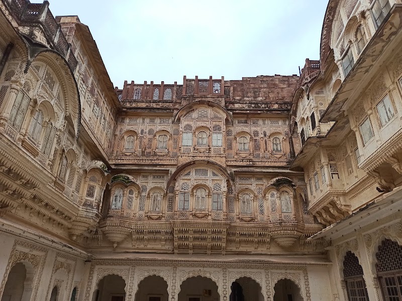 Jai Pol - Jai Pol 72X9+WR7, Sodagaran Mohalla, Jodhpur, Rajasthan 342001, India