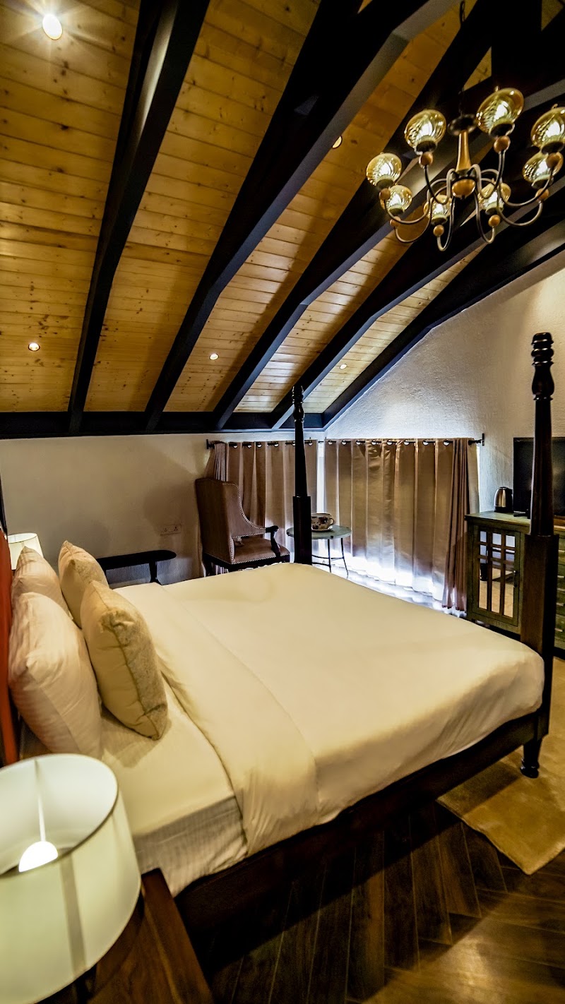 The Silverton Chalet - The Silverton Chalet Picture Palace, Mall Rd, next to Ramada, The Mall Road, Mussoorie, Uttarakhand 248179, India