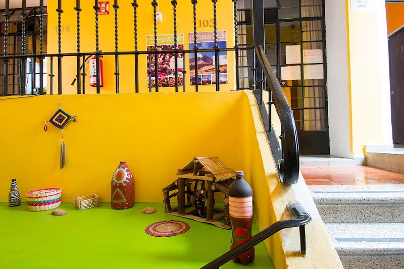 Hostel Amigo Suites - Hostel Amigo Suites, Luis González Obregón 14 b, Centro Histórico de la Cdad. de México, Centro, Cuauhtémoc, 06300 Ciudad de México, CDMX, Mexico