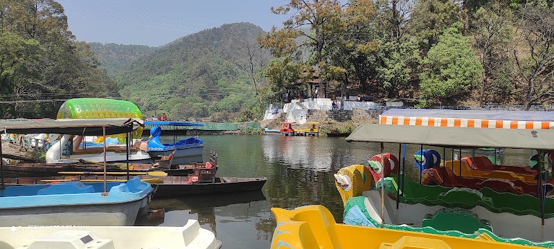 Geetanjali Restaurant - Geetanjali Restaurant main market, Sattal, Bhowali Range, Uttarakhand 263127, India