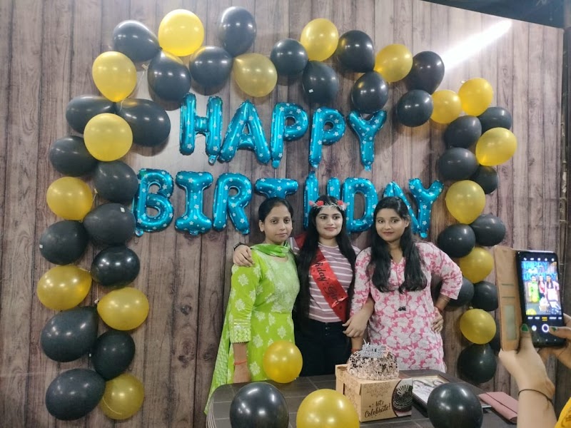 Shree Ann Food Court - Shree Ann Food Court Salori - Govindpur Link Rd, Kailash Puri, Govindpur, Teliarganj, Prayagraj, Uttar Pradesh 211004, India