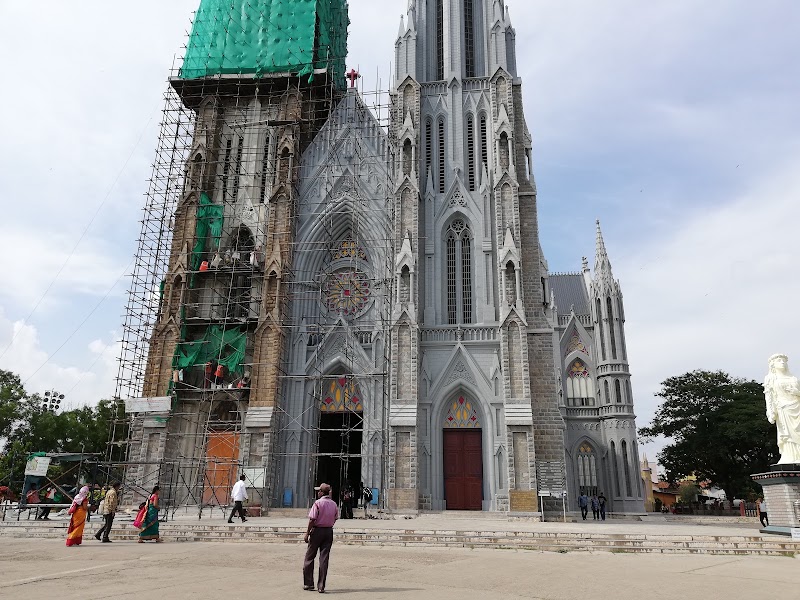 St. Joseph's Cathederal (St. Philomena's shrine) - St. Joseph's Cathederal (St. Philomena's shrine) 3042/1, Sawday Rd, near St. Chnilomina Church, Lashkar Mohalla, Lourdu Nagar, Mandi Mohalla, Mysuru, Karnataka 570001, India