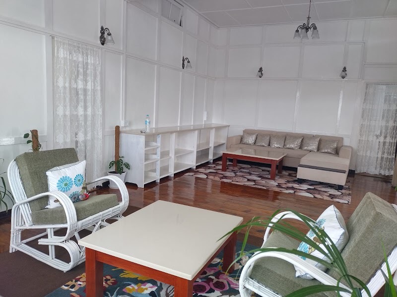 Casa Encanto Homestay - Casa Encanto Homestay Nongrimmaw, Laitumkhrah, Shillong, Meghalaya 793011, India