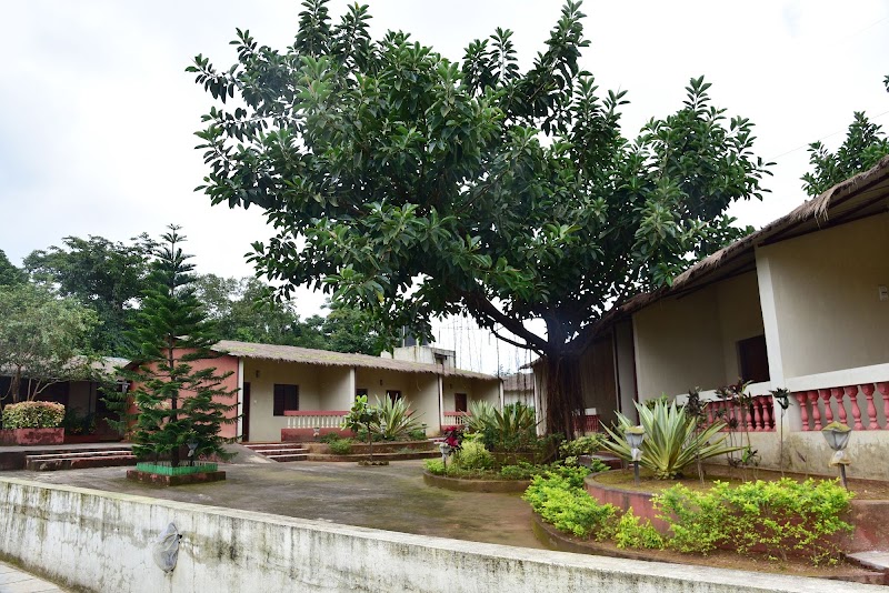 Trinis Jungle Resort - Trinis Jungle Resort, Survey No. 83/B, Anmode, Anmod, Karnataka 581453, India