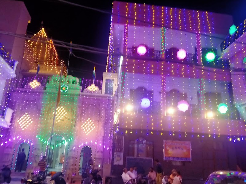 Shri Digambar Jain Mandir - Shri Digambar Jain Mandir, Gur Bazar, Sadar Bazar, Ambala Sadar, Haryana 133001, India