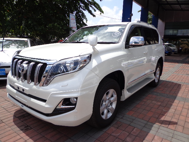 SR Rent A Car Sri Lanka - SR Rent A Car Sri Lanka, 371-5 Negombo - Colombo Main Rd, Seeduwa, Sri Lanka