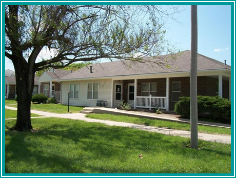 Topeka Housing Authority - Topeka Housing Authority, 2010 SE California Ave, Topeka, KS 66607, USA