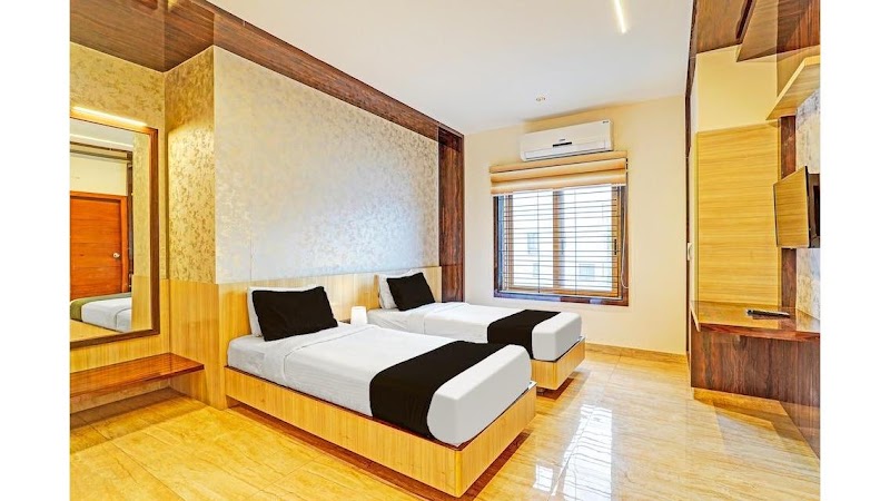 Townhouse by OYO Indiranagar Formerly Leela Park Domlur - Townhouse by OYO Indiranagar Formerly Leela Park Domlur, Amar Jyothi HBCS Layout, Plot No 366, Krishna Reddy Layout, Amarjyoti Layout, Domlur, Bengaluru, Karnataka 560008, India
