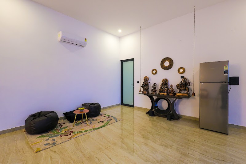 The Oakwood Farm - The Oakwood Farm 57 Milestone NH8, Panchgaon, Binola, Gurugram, Haryana 122413, India