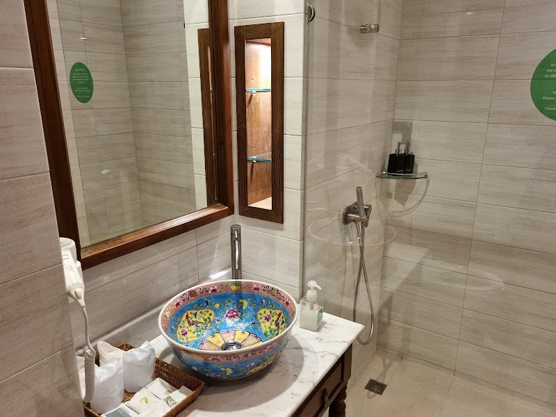 Woo Gallery and Boutique Hotel - Woo Gallery and Boutique Hotel, 83000 ภูเก็ต 43/1 The Phangnga Rd, Tambon Talat Yai, Subdistrict Chang Wat Phuket 83000, Thailand
