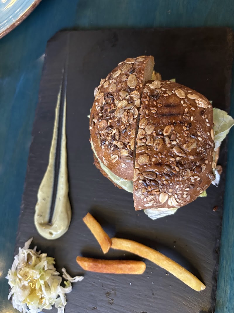 Una by Garde Manger - Una by Garde Manger 35, Jalvihar Colony Chowk, 6MQ4+6FH, 35, Jalvihar Colony Rd, Jal Vihar Colony, Civil Lines, Raipur, Chhattisgarh 492001, India