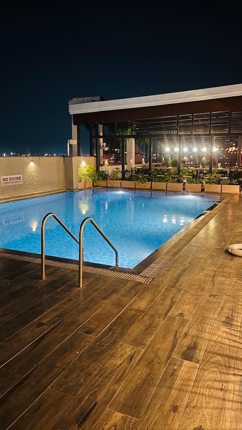 Lemon Tree Premier, Jaipur - Lemon Tree Premier, Jaipur Nirwan Marg, behind Inox Cinema, Sindhi Colony, Bani Park, Jaipur, Rajasthan 302016, India