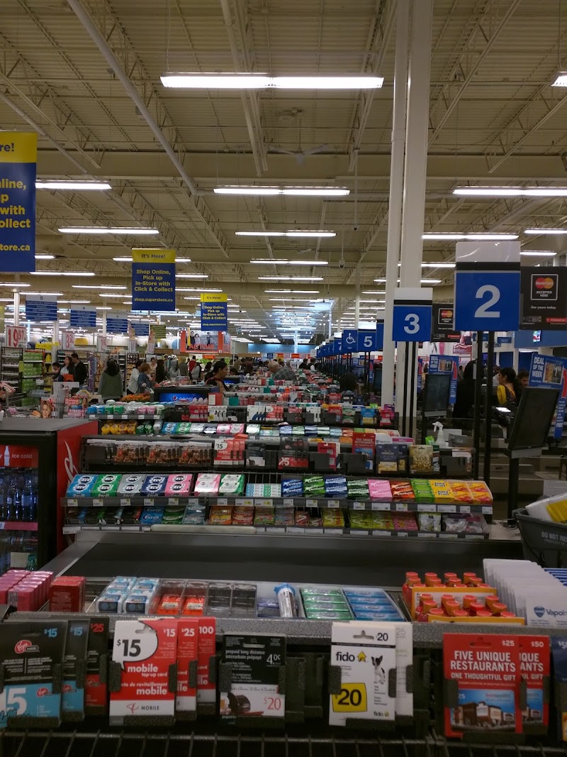 Real Canadian Superstore Mcphillips Street - Real Canadian Superstore Mcphillips Street 2132 McPhillips St, Winnipeg, MB R2V 3C8, Canada