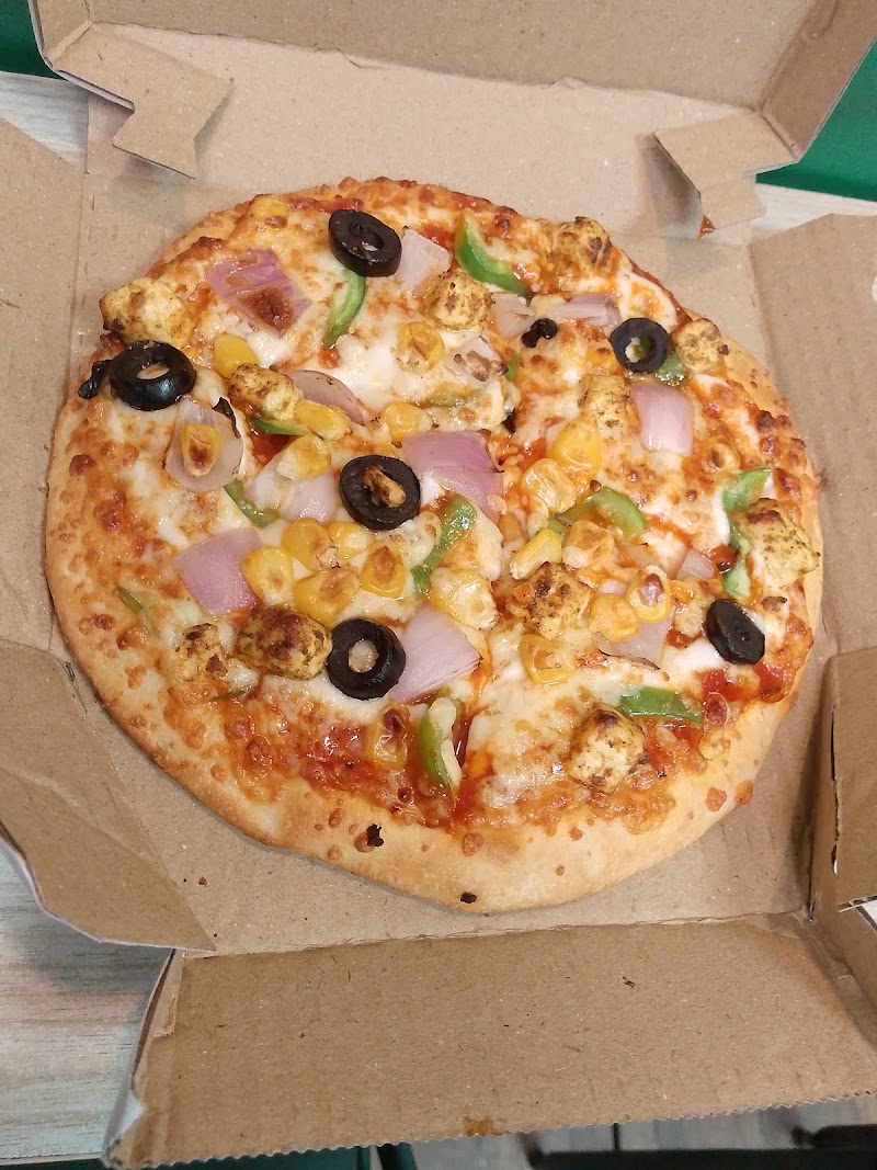 La Pino'z Pizza - La Pino'z Pizza Baani Square, Pocket C, Mayfield Garden, Sector 51, Gurugram, Haryana 122018, India