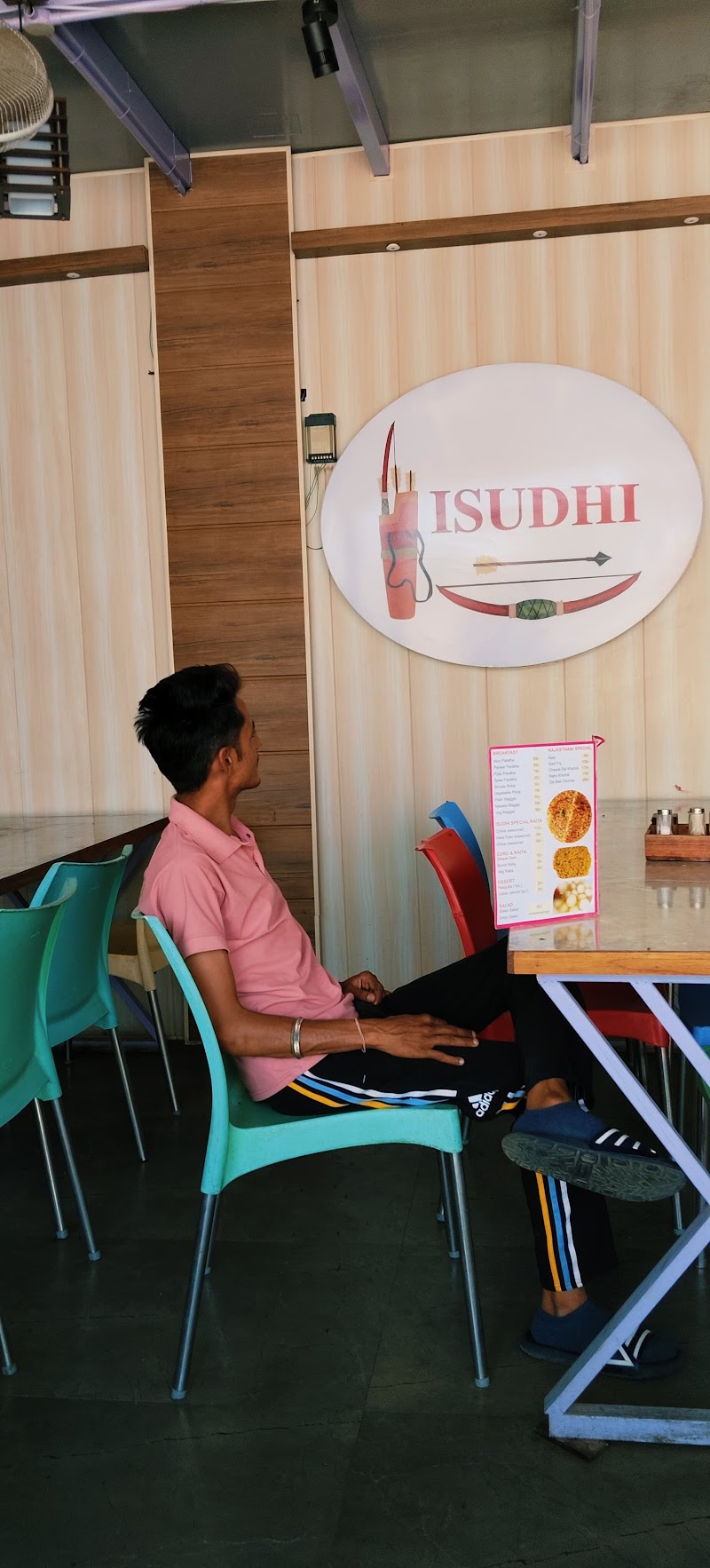 Isudhi restaurant and cafe - Isudhi restaurant and cafe Paidal path turan dawar se 800 m ringas, road, Khatoo, Rajasthan 332602, India