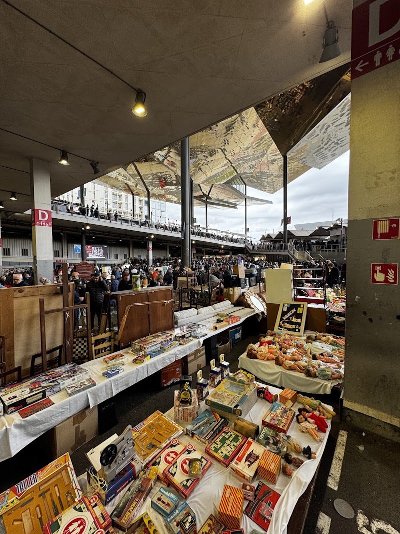 Mercat dels Encants de Barcelona - Mercat dels Encants de Barcelona Carrer de los Castillejos, 158, Eixample, 08013 Barcelona, Spain