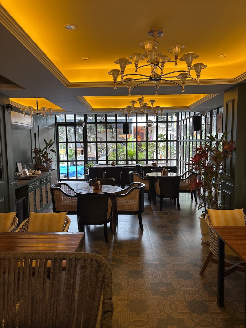 Publique Bistro - Publique Bistro Kamla Palace, Chowk, GMS Rd, above Jockey Showroom, Engineers Enclave, Kanwali, Dehradun, Uttarakhand 248171, India