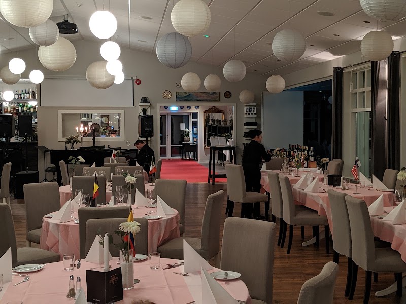 Hotel Grimsborgir by Keahotels - Hotel Grimsborgir by Keahotels Ásborgir 48, 805 Selfoss, Iceland