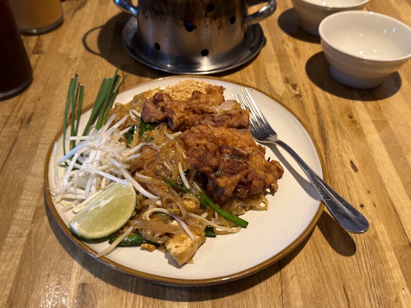 Khao Tiew - Khao Tiew, 272 Claremont Blvd, San Francisco, CA 94127, USA