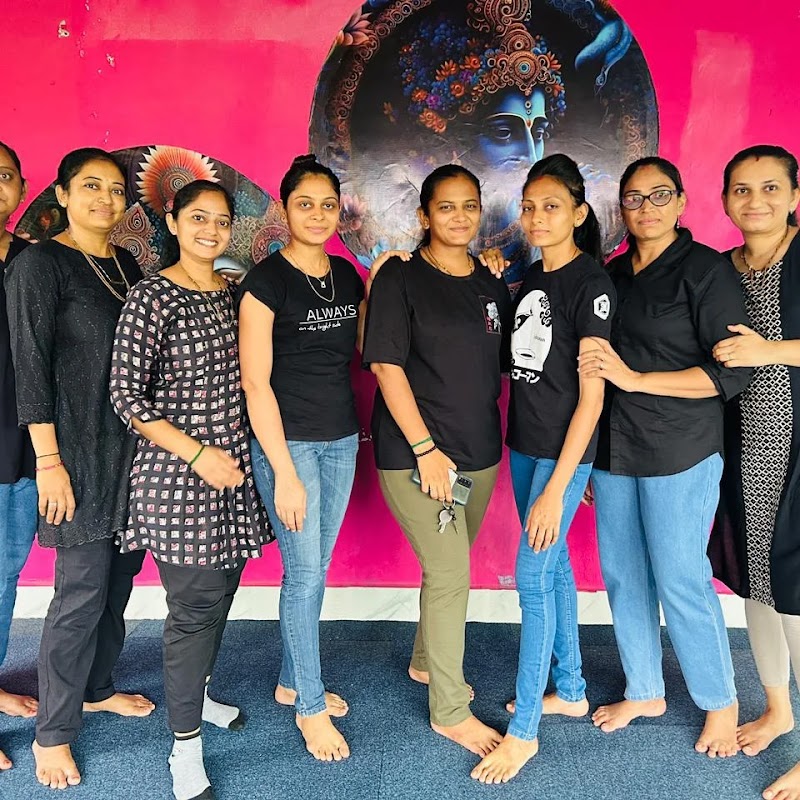 Rangat Garba & Dance Class - Rangat Garba & Dance Class, Dharam nagar to Bhaktinagar road, satadharkrupa society 3rd floor, satadhar krupa society Dharam nagar, to, bhakti nagar road, behind kshma society, opp. jalkranti sports ground, Satadhar Krupa Society, Surat, Gujarat 395008, India