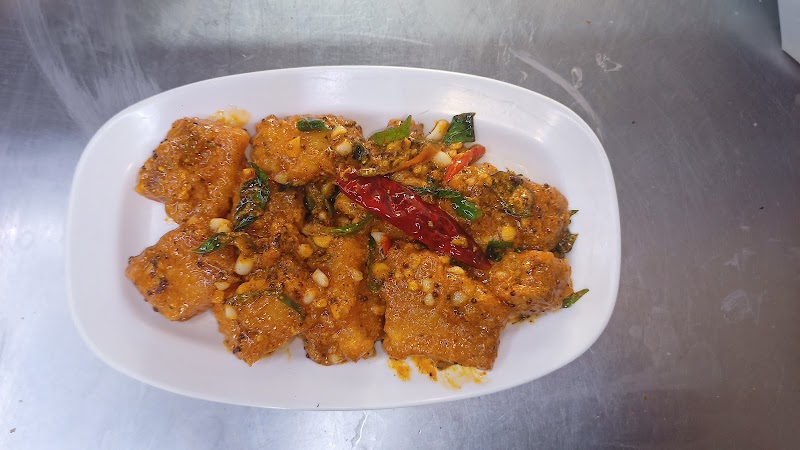 New Sai Aruna Andhra Style Family Restaurant - New Sai Aruna Andhra Style Family Restaurant 102, Marathahalli Main Rd, opposite Kalamandhir, Anand Nagar, Aswath Nagar, Marathahalli, Bengaluru, Karnataka 560037, India