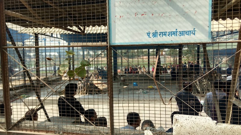 Hindon Ghat - Hindon Ghat MCF3+596, Hapur Rd, Indira Kunj, Ghaziabad, Uttar Pradesh 201009, India