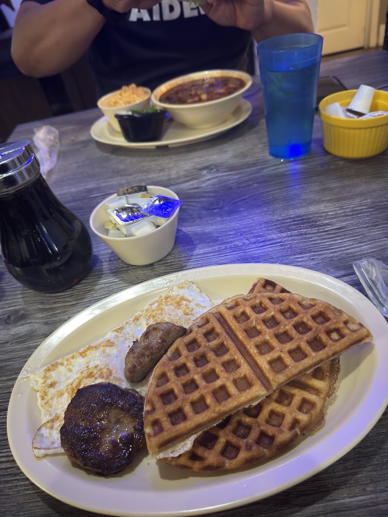 Lockhart Cafe - Lockhart Cafe, 1203 S Colorado St, Lockhart, TX 78644, USA
