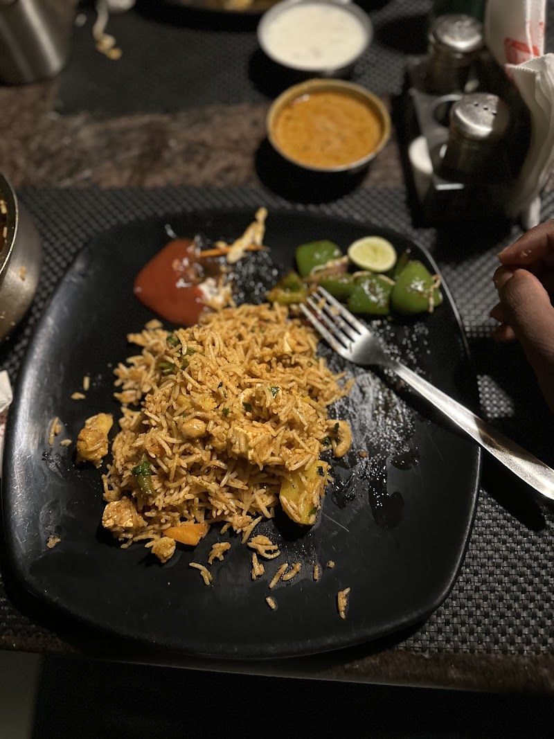 Di Table 9 Family Restaurant | KT Road, Tirupati - Di Table 9 Family Restaurant | KT Road, Tirupati KT Rd, opp. Karur Vysya Bank, Srinivasa Nagar, Varadaraj Nagar, Tirupati, Andhra Pradesh 517507, India