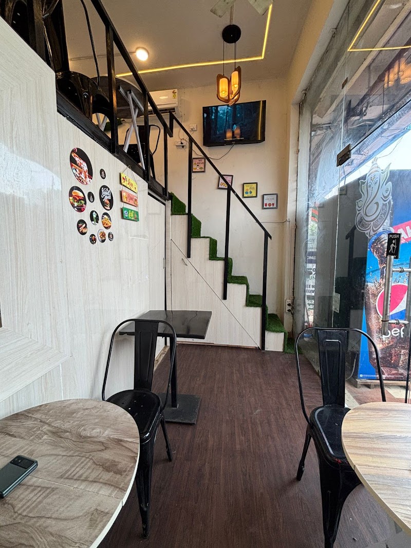Chaska Chai Ka - Chaska Chai Ka Shop G06A, Pan Oasis Society, market, Sector 70, Noida, Uttar Pradesh 201316, India