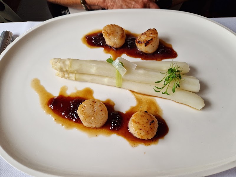Drie Cronen Restaurant - Drie Cronen Restaurant Hofstraat 1, 6017 AK Thorn, Netherlands