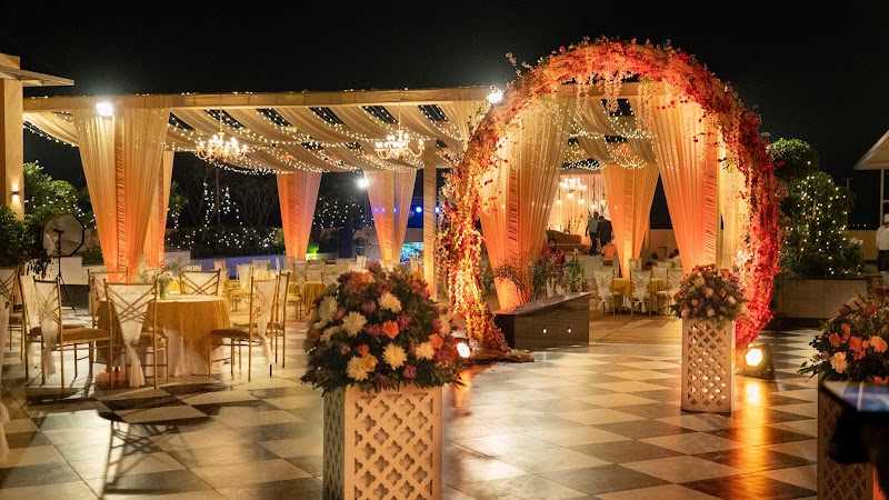 Golden Galaxy Hotels & Resorts