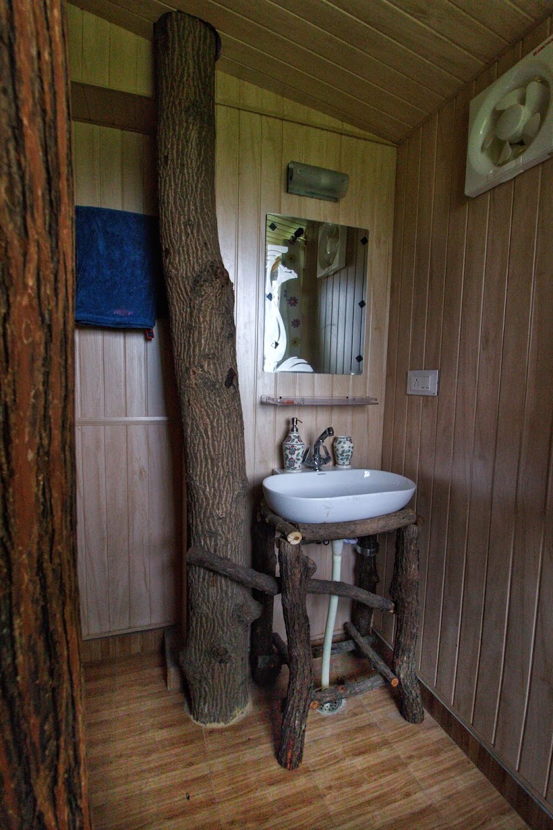 Pratham Tree House - Pratham Tree House Ward No.4, Bir Rd, Chaugan, Himachal Pradesh 176077, India