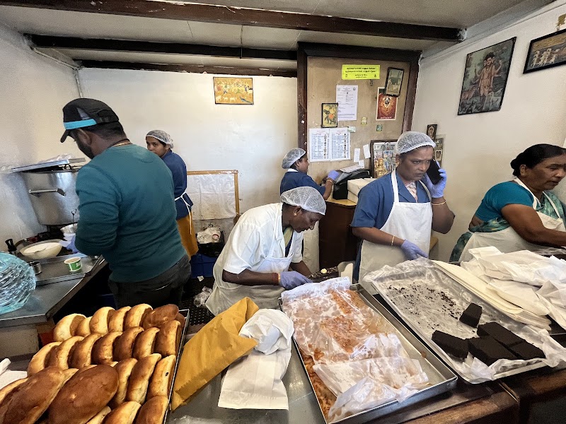 Daily Bread Pastry Corner - Daily Bread Pastry Corner 6FPR+5V8, Bazaar Rd, Kodaikanal, Tamil Nadu 624101, India