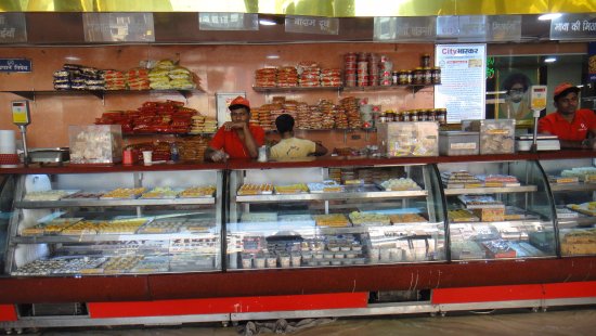 Rawat Misthan Bhandar Shyam Nagar, Ajmer Road - Rawat Misthan Bhandar Shyam Nagar, Ajmer Road The Grand Anukampa, Ajmer Rd, Shyam Nagar, Jaipur, Jaipur Nagar Nigam Area, Rajasthan 302019, India