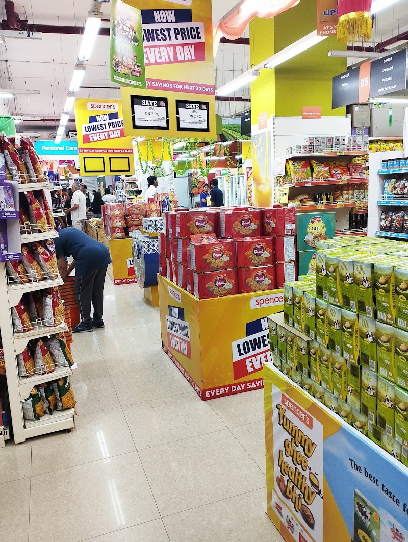 Metro World Mall - Metro World Mall District Centre, Huda Market Rd, Block B, Sector 56, Gurugram, Haryana 122011, India